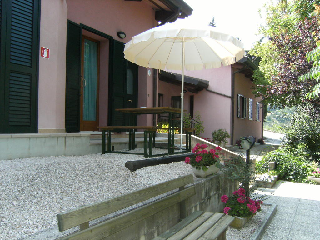 Country House Angelo Blu อูร์บาเนีย ภายนอก รูปภาพ