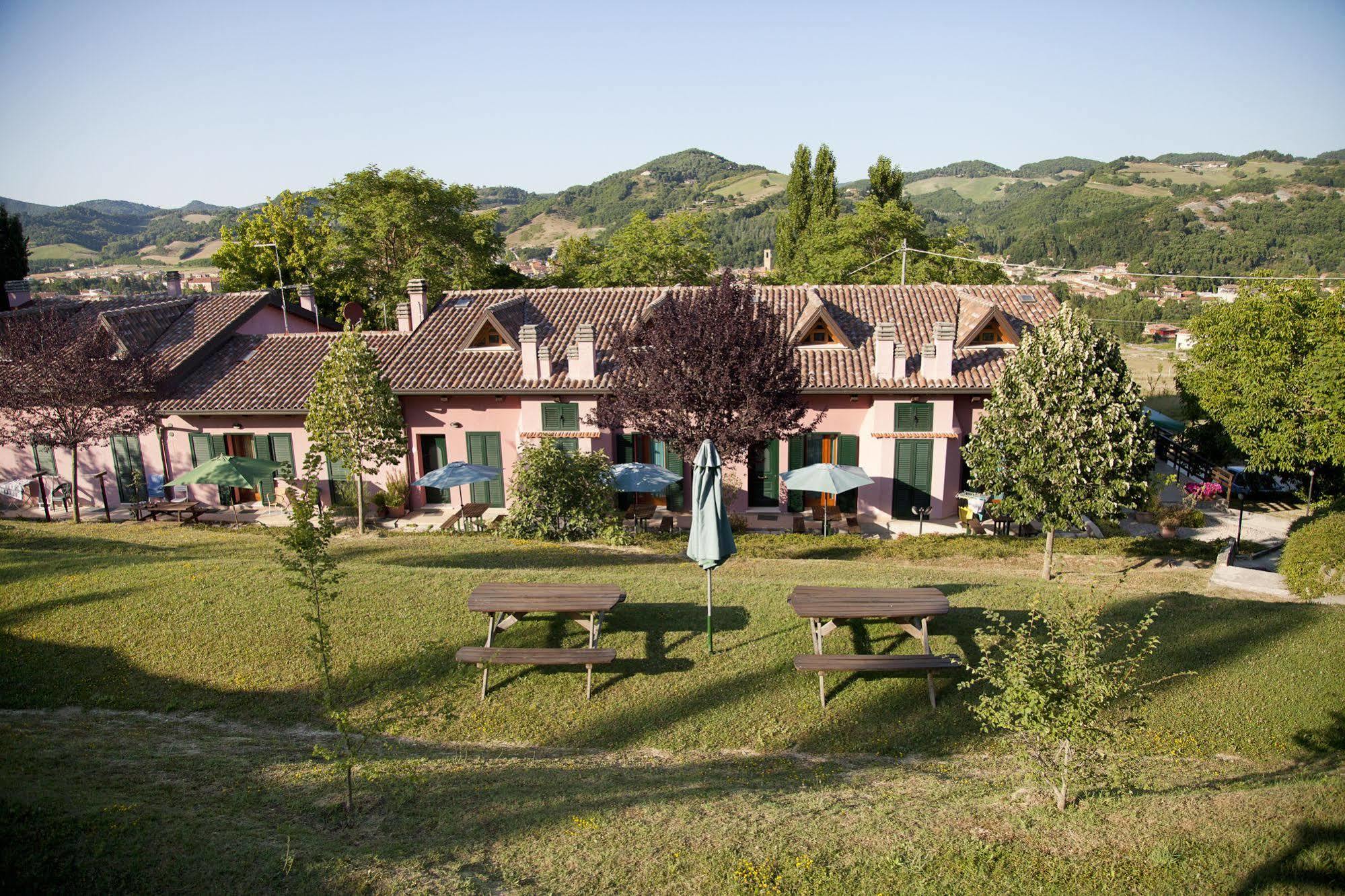 Country House Angelo Blu อูร์บาเนีย ภายนอก รูปภาพ
