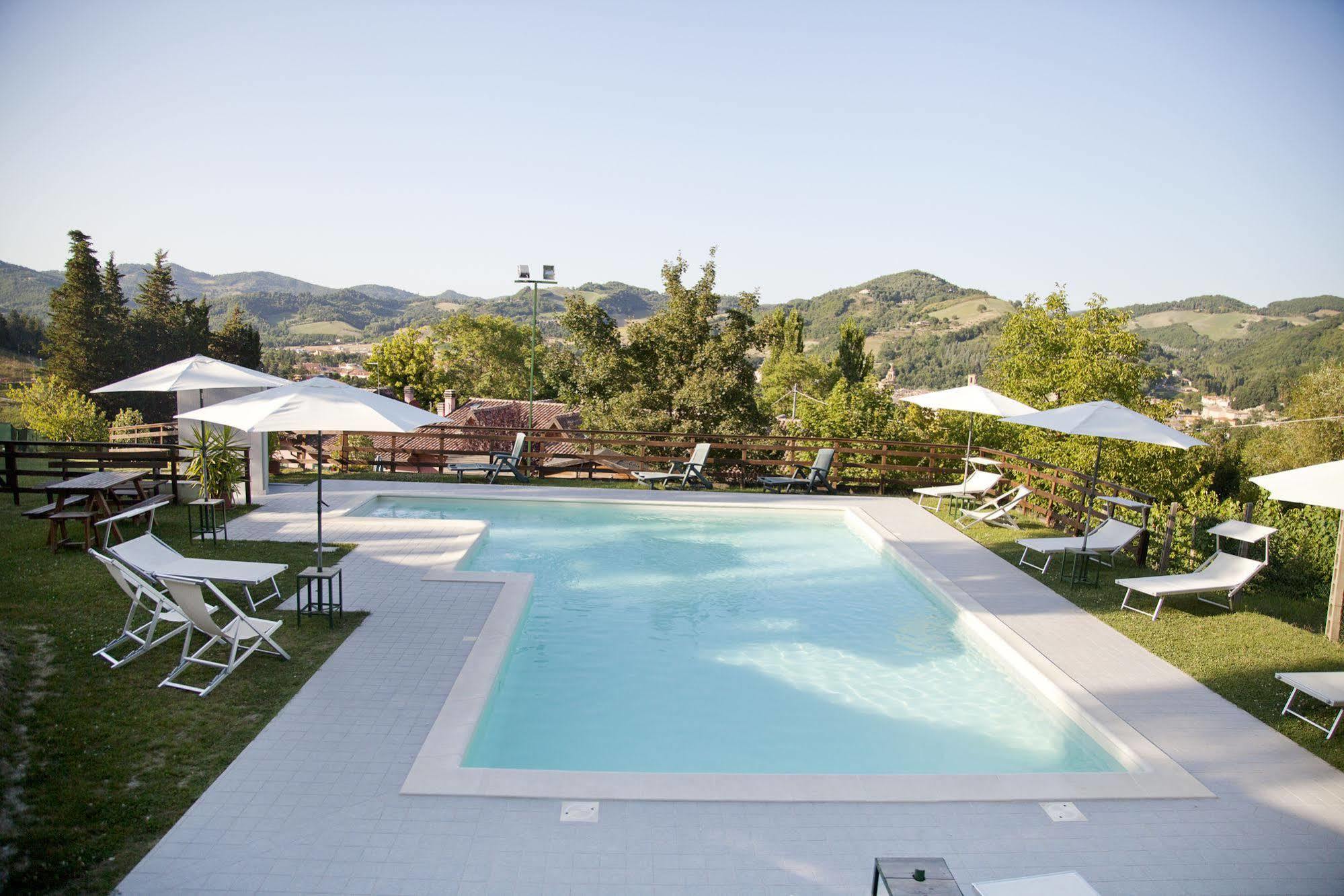 Country House Angelo Blu อูร์บาเนีย ภายนอก รูปภาพ